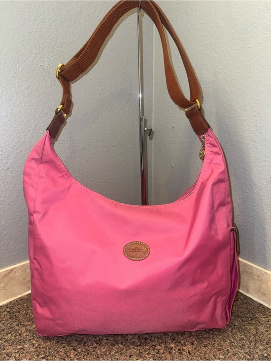 Longchamp Handbags - Longchamp Le Pliage Barbie pink canvas hobo bag (shoulder/crossbody/travel)